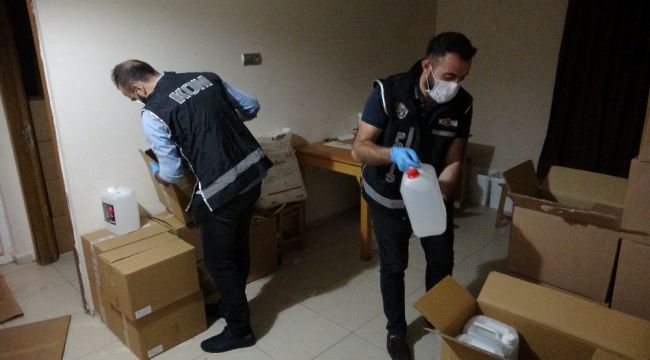 Adana'da bin 305 litre etil alkol ele geçirildi