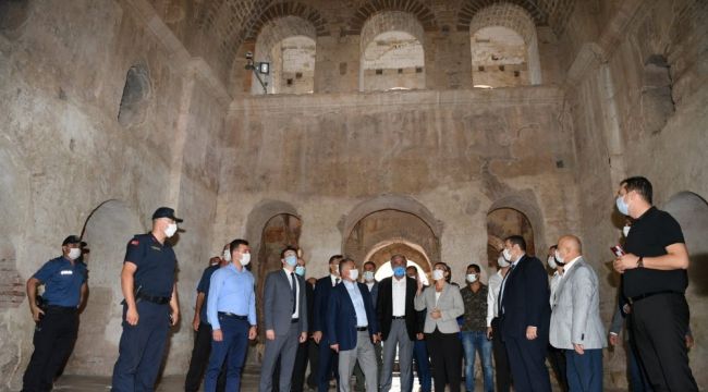 Antalya'da hedef turizmi 12 aya yaymak