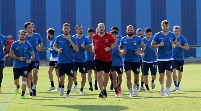 Adana Demirspor'da tüm takım korona