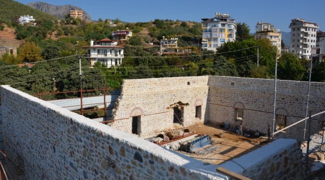 Alanya Gülevşen Cami'nde tarih yeniden ayağa kaldırılıyor