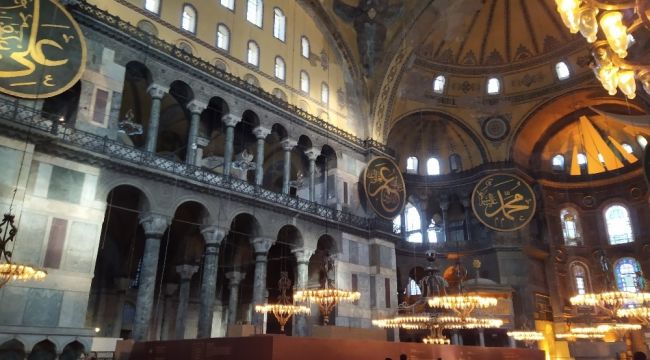 Ayasofya'da dev iskele 7 yıl sonra kaldırıldı