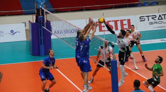 Efeler Ligi: Bingöl Solhan Spor: 0 - Halkbank: 3