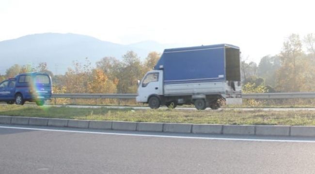 Hastalıklı inek kesen 3 kişi jandarmaya yakalandı