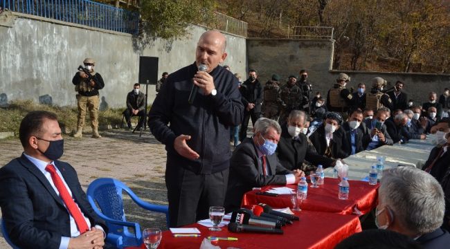 İçişleri Bakanı Soylu, Hakkari'de 80 yıllık husumete son verdi