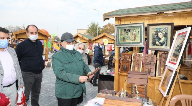 Maharetli Eller Kadın Üretici Pazarı'na yoğun ilgi