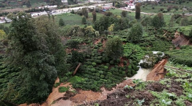 Rize'nin Pazar ilçesinde heyelan