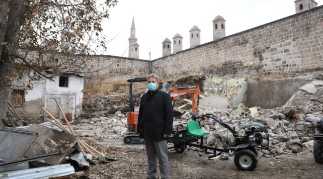 500 yıllık Gön Han'da restorasyon başladı