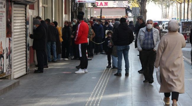 56 saatlik kısıtlama sona erdi, Diyarbakır'da yoğunluk başladı