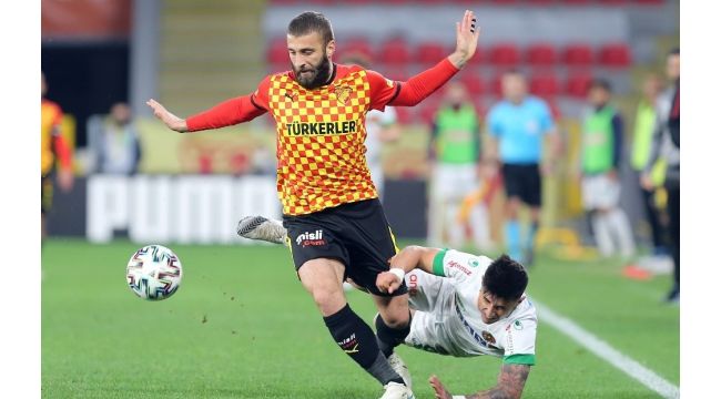 Alanyaspor'a bir darbe de Göztepe'den