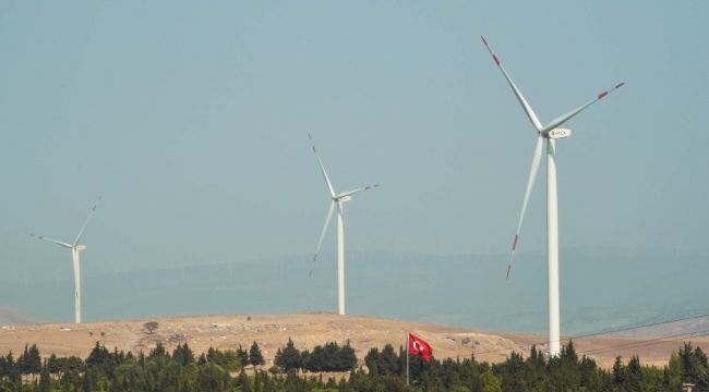 Aliağa, yenilenebilir enerji yatırımlarıyla dikkat çekiyor