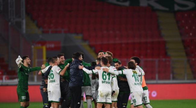 Bursaspor, Göztepe maçı sonrası PFDK'ya sevk edildi