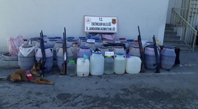 Erzincan'da 2 bin102 litre sahte alkol ele geçirildi