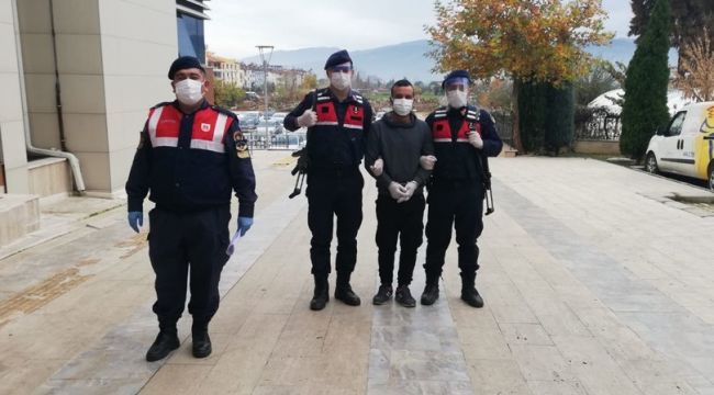 Falçatalı saldırıdan KADES ile kurtuldu