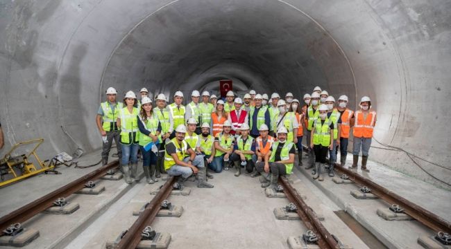 İzmir'de belediyeden bir yılda 3.3 milyar liralık yatırım