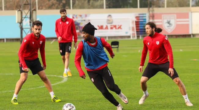 Samsunspor'da futbolcuları 'Yıldırım' çarptı: 30'ar bin TL ceza