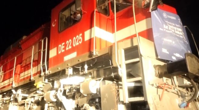 Türkiye'den Çin'e giden ihracat treni Azerbaycan'a uğurlandı