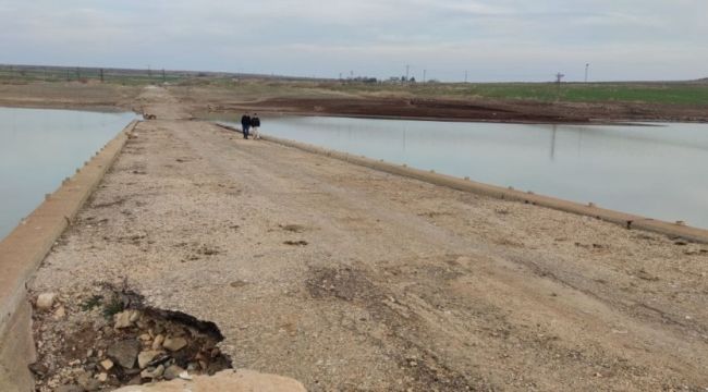 30 yıl önce su altında kalan köprü ortaya çıktı