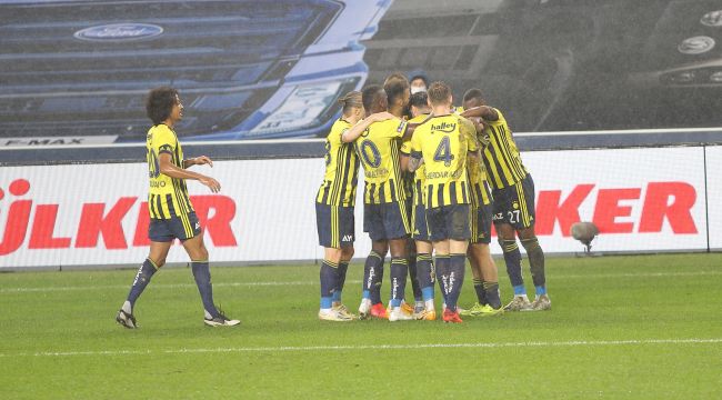 Fenerbahçe ma fazlasıyla lider