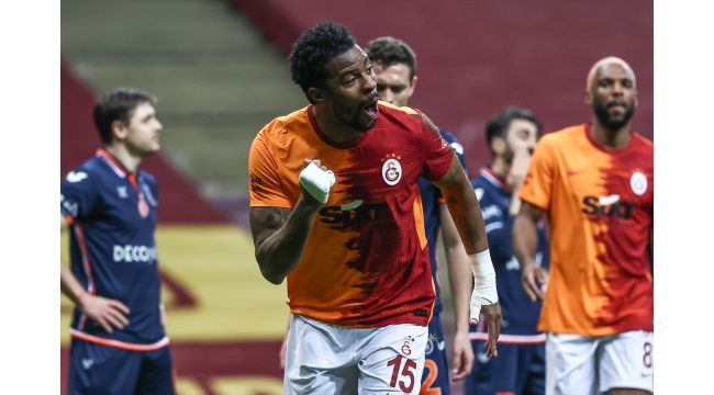 Süper Lig: Galatasaray: 3 - Medipol Başakşehir: 0