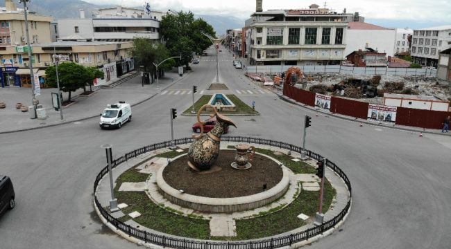 1.5 ile 4.3 şiddetinde değişen 13 deprem meydana geldi