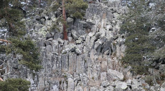 Bolu'da, milyonlarca yıl öncesine ait lav gölü kalıntıları bulundu