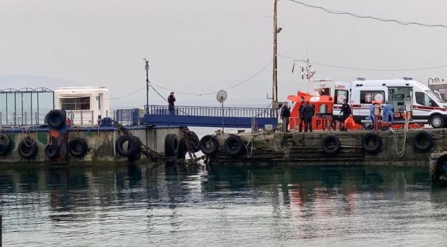 Feribottan düşen şahıs hastanede hayatını kaybetti