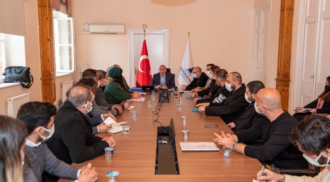 İzmirli sanatçılar için yeni destek paketi açıklandı