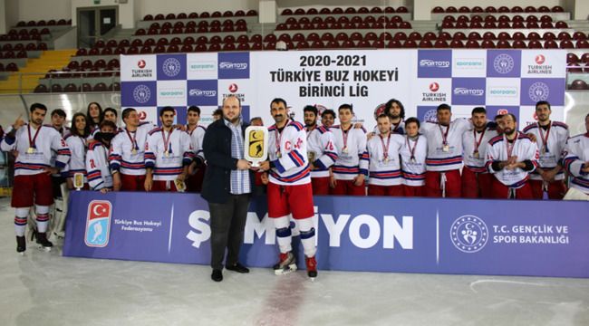 İzmir Büyükşehir Belediyesi yeniden Süper Lig'de