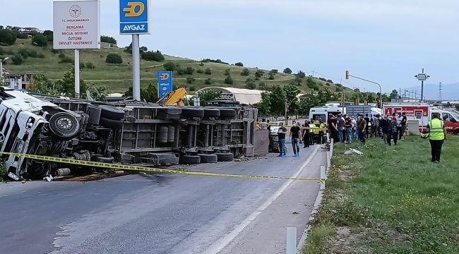 İzmir'de feci kaza: 2 ölü, 5 yaralı