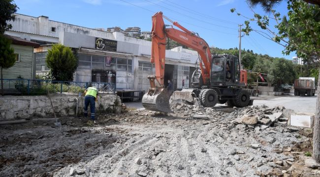 Kuşadası Sanayi Sitesi'nde değişim sürüyor