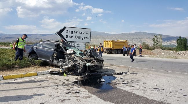 'Ölüm kavşağı' can almaya devam ediyor: 1 ölü, 3 ağır yaralı