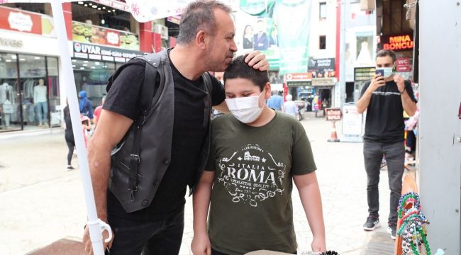 Haluk Levent'ten 13 yaşındaki Barış'a sürpriz