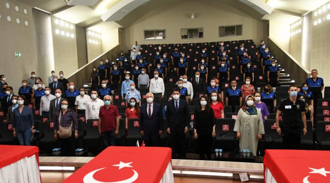 Karabağlar'da 39 zabıta memuru yemin etti