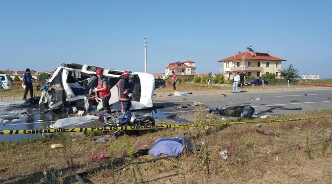 2021'de de yollar kan gölü, 945 can kaybı