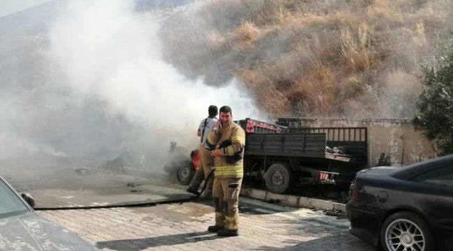 Araç bir anda yanmaya başladı!