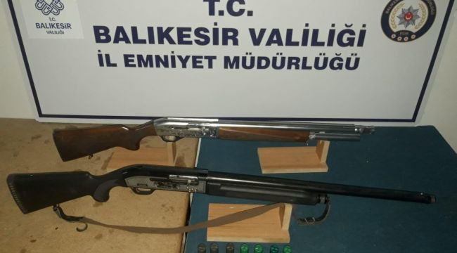 Balıkesir'de 14 aranan şahsa gözaltı