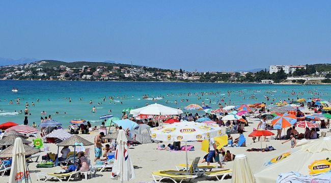 Çeşme, bayramda 1 milyonu ağırlayacak