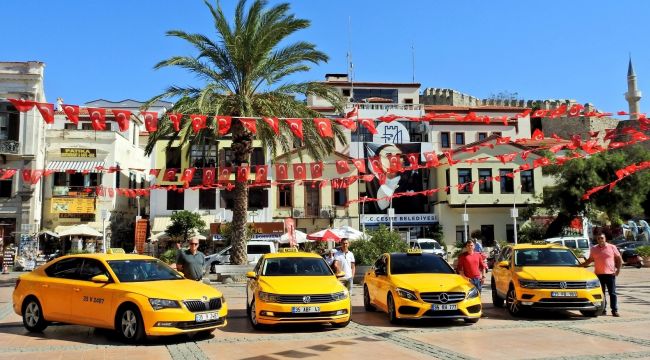 Çeşme'ye 25 taksi daha tahsis edildi