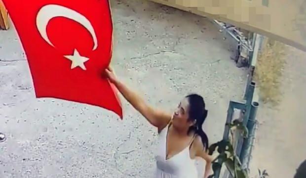 Türk bayrağına koparıp çöpe attı