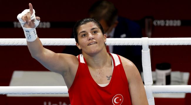 Busenaz Sürmeneli olimpiyat şampiyonu!