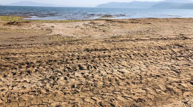 Korkutucu! Gölde çekilme 50 metreyi aştı