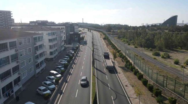 Aliağa'daki Necmettin Giritlioğlu Caddesi yepyeni görünüme kavuştu