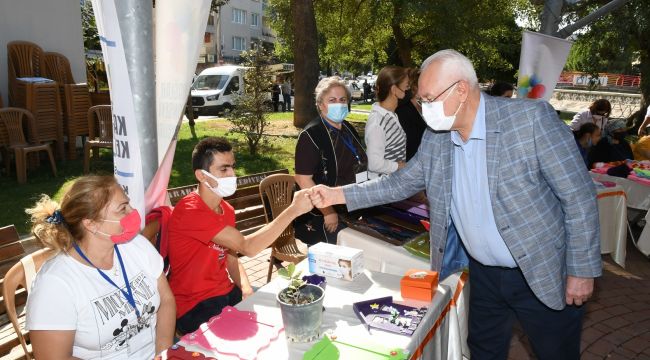 Bu kermes can dostlar için