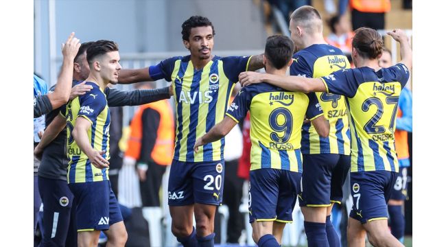 Fenerbahçe milli araya lider girdi