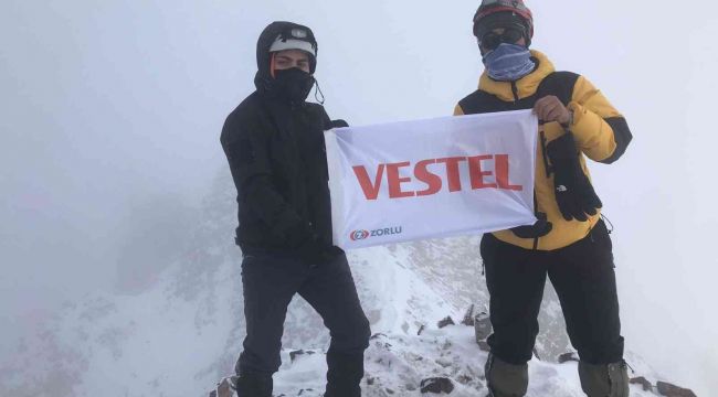 Vestel Erciyes'in zirvesinde