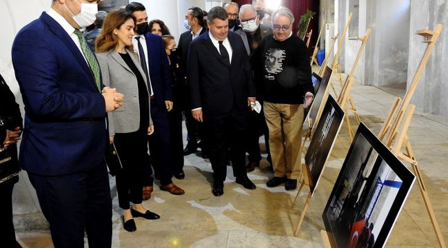 Atatürk ve Anıtkabir Aya Haralambos Kilisesi'nde