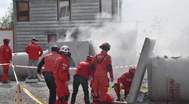 Bodrum'da gerçeği aratmayan deprem tatbikatı