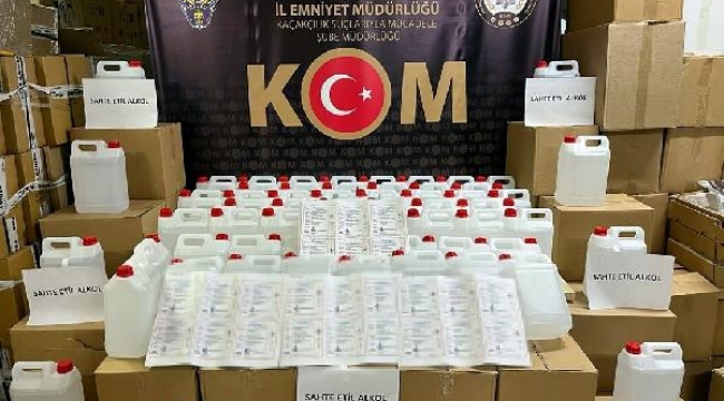 İzmir'de 'sahte alkol' operasyonu: 4 tutuklama