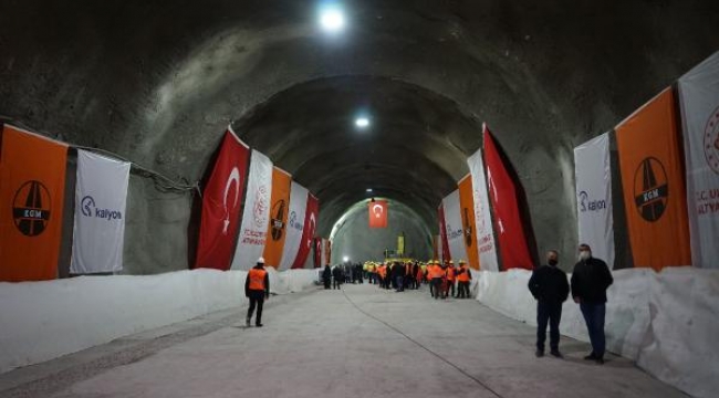 Kazdağları geçişini 35 dakikadan 5 dakikaya indirecek tünel