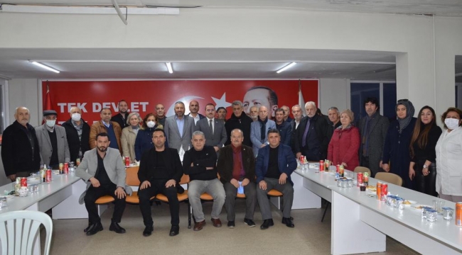 Menemen AK Parti Teşkilatı'ndan Vefa Grubu